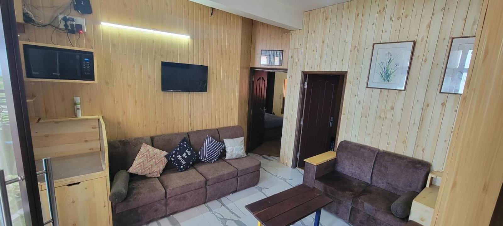 Casa Arhan 2-3-4-7-12 Bhk Luxury Penthouse Villa *